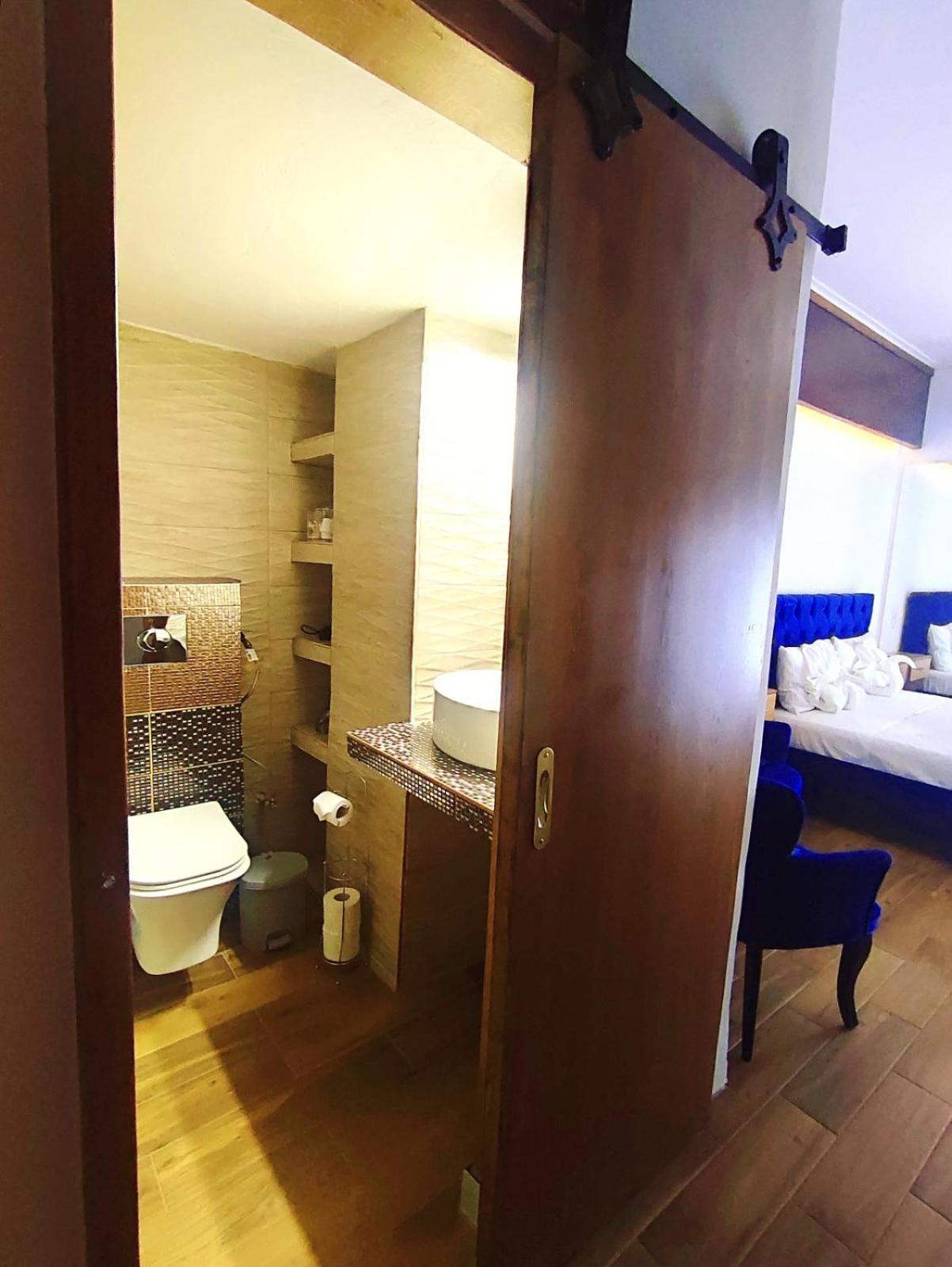Deluxe Apartment Corinth ภายนอก รูปภาพ