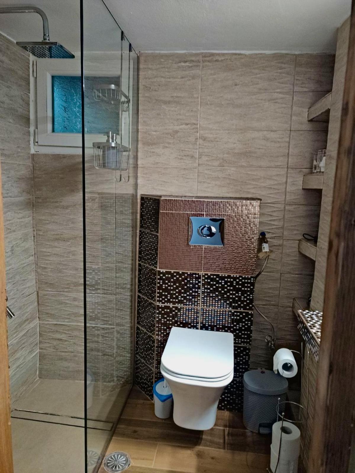 Deluxe Apartment Corinth ภายนอก รูปภาพ
